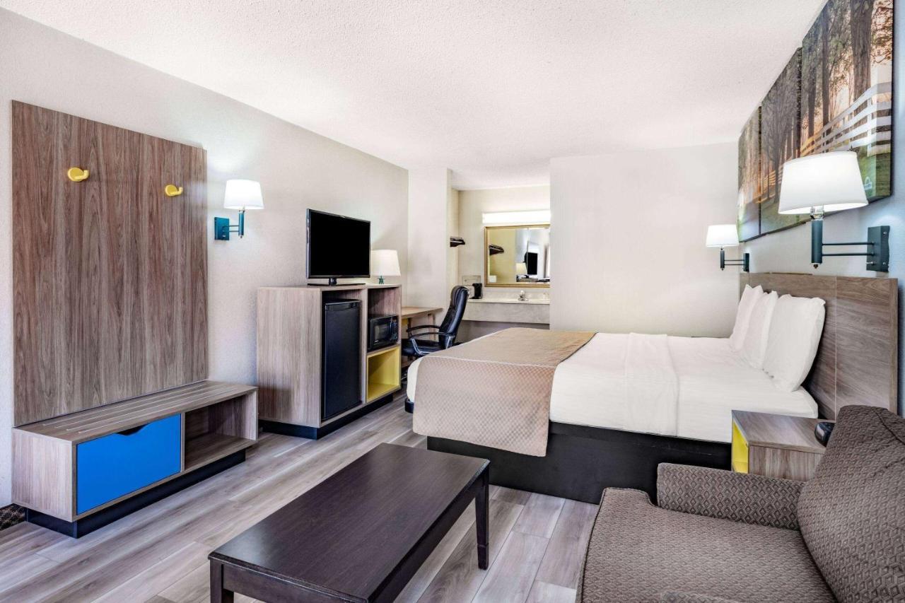 Days Inn By Wyndham Macon I-475 Dış mekan fotoğraf